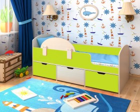 Кровать Малыш-мини с бортиком Дуб молочный/Лайм в Барнауле - barnaul.katalogmebeli.com | фото 1