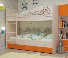 Кровать Мая-Сафари двухъярусная с ящикамиМлечный дуб/Оранжевый в Барнауле - barnaul.katalogmebeli.com | фото 1